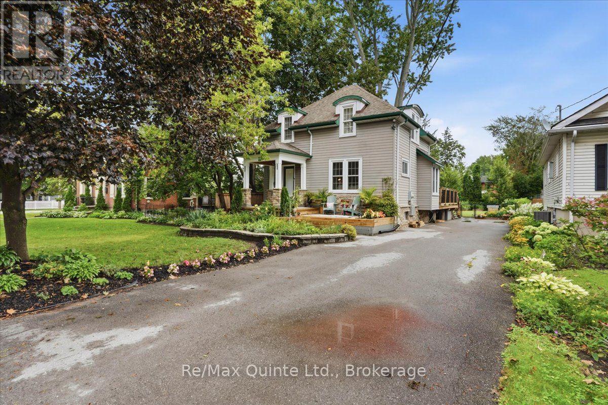 225 BLEECKER AVENUE