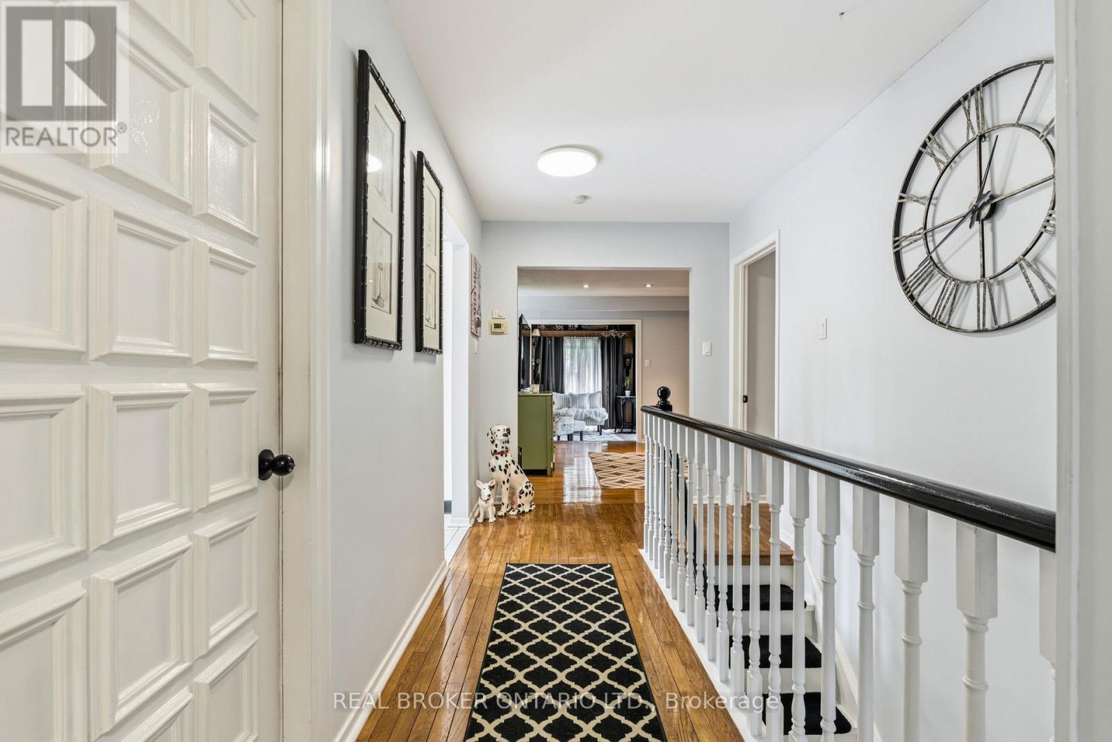 2873 INLAKE COURT