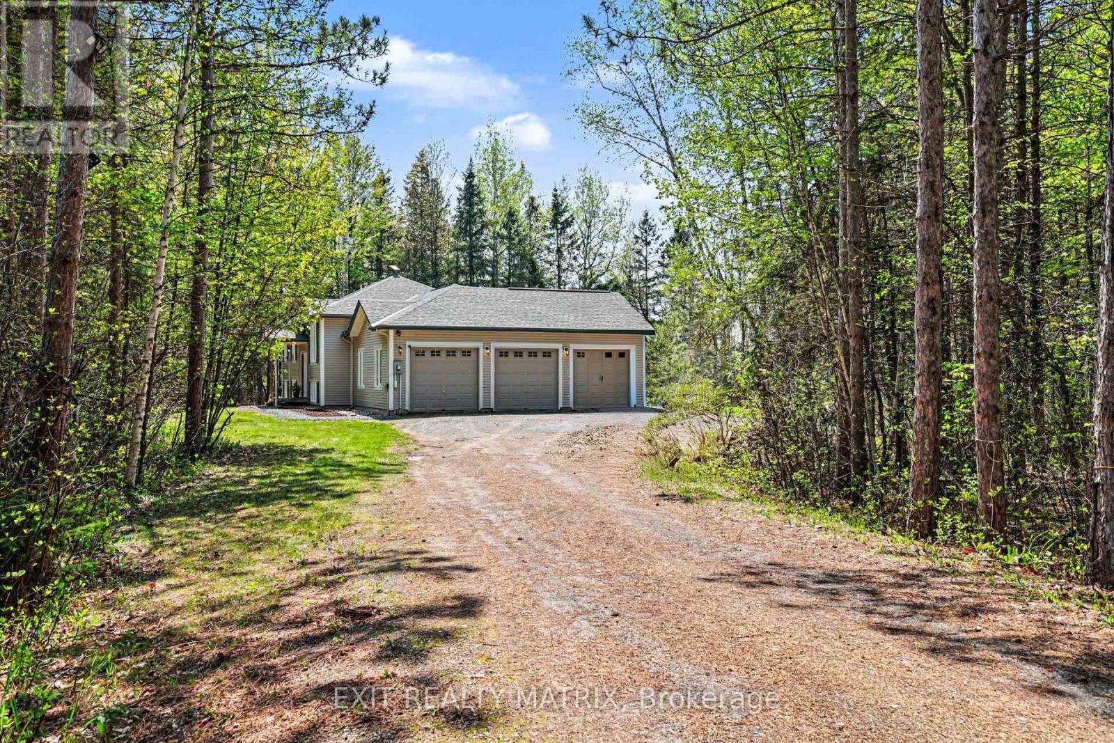 721 COUNTY 18 ROAD - Photo 2