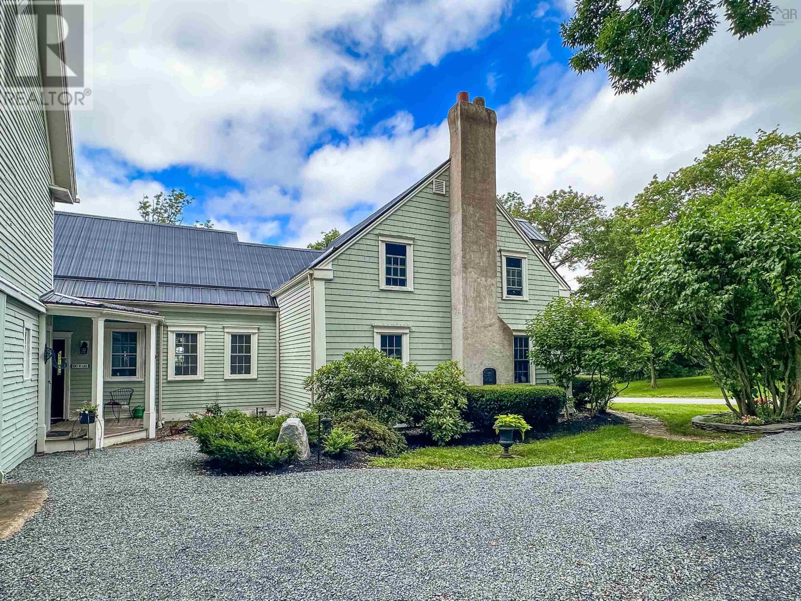 1999 Grand Pre Road - Photo 3