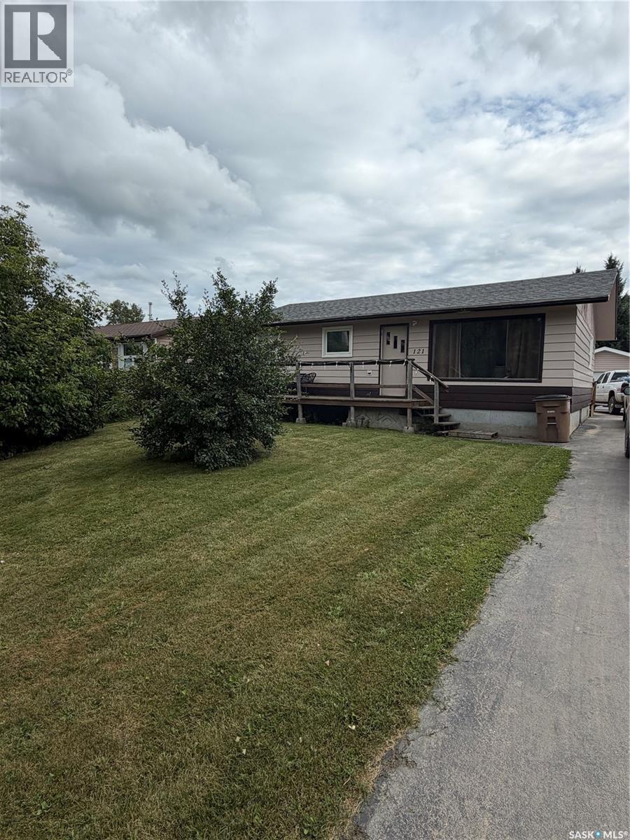 121 PINE STREET, PORCUPINE PLAIN, SK S0E 1H0 - Image 1339078057.jpeg?d=l