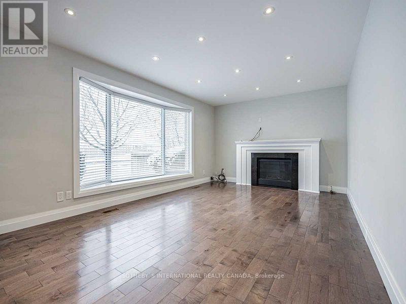 525 DYNES ROAD