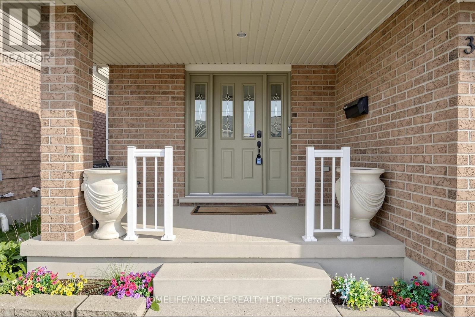 378 MOUNTAIN LAUREL CRESCENT