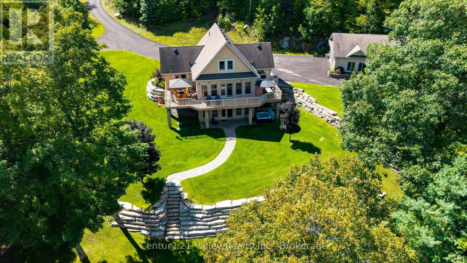 121 WOLFE RAPIDS ROAD