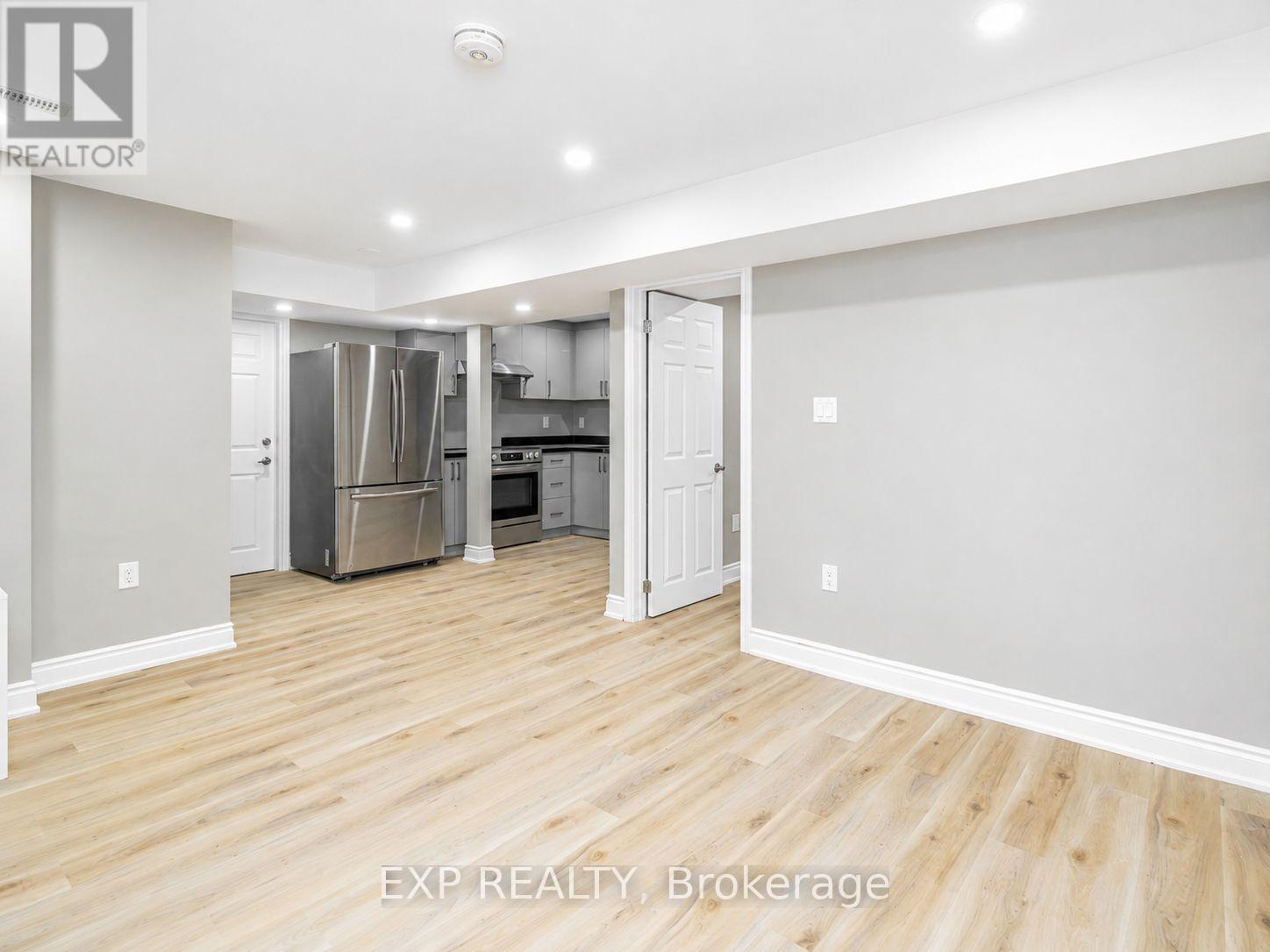 LOWER - 485 AVENS STREET