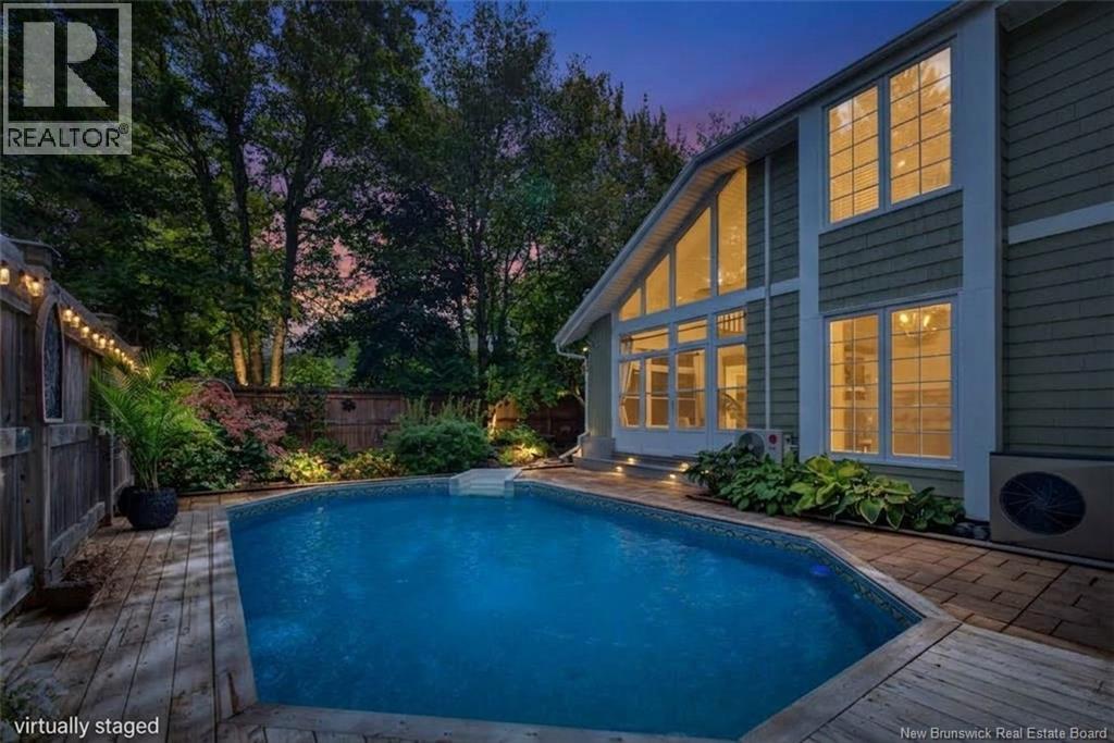 10 Harvard Court - Photo 1