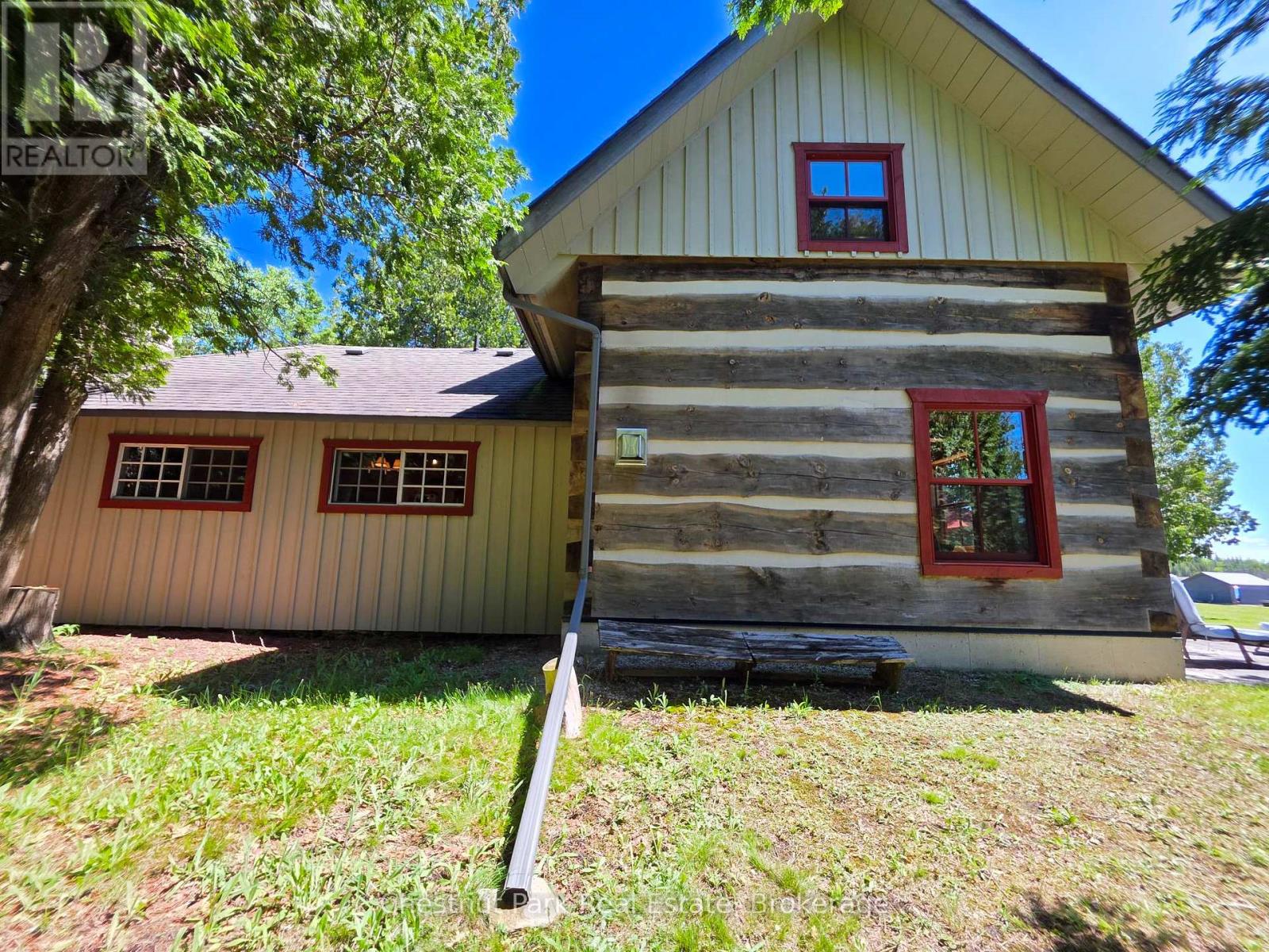 79 PINE TREE HARBOUR ROAD
