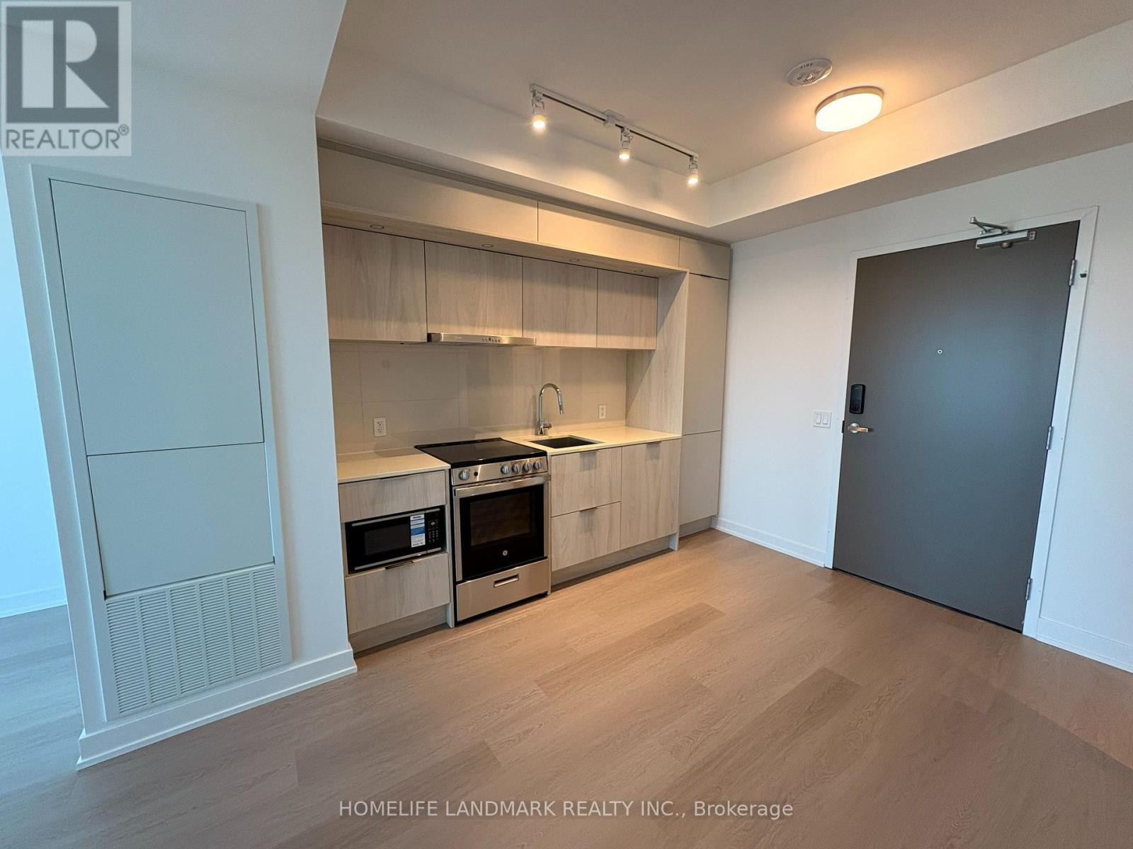 4203 - 448 BURNHAMTHORPE ROAD W
