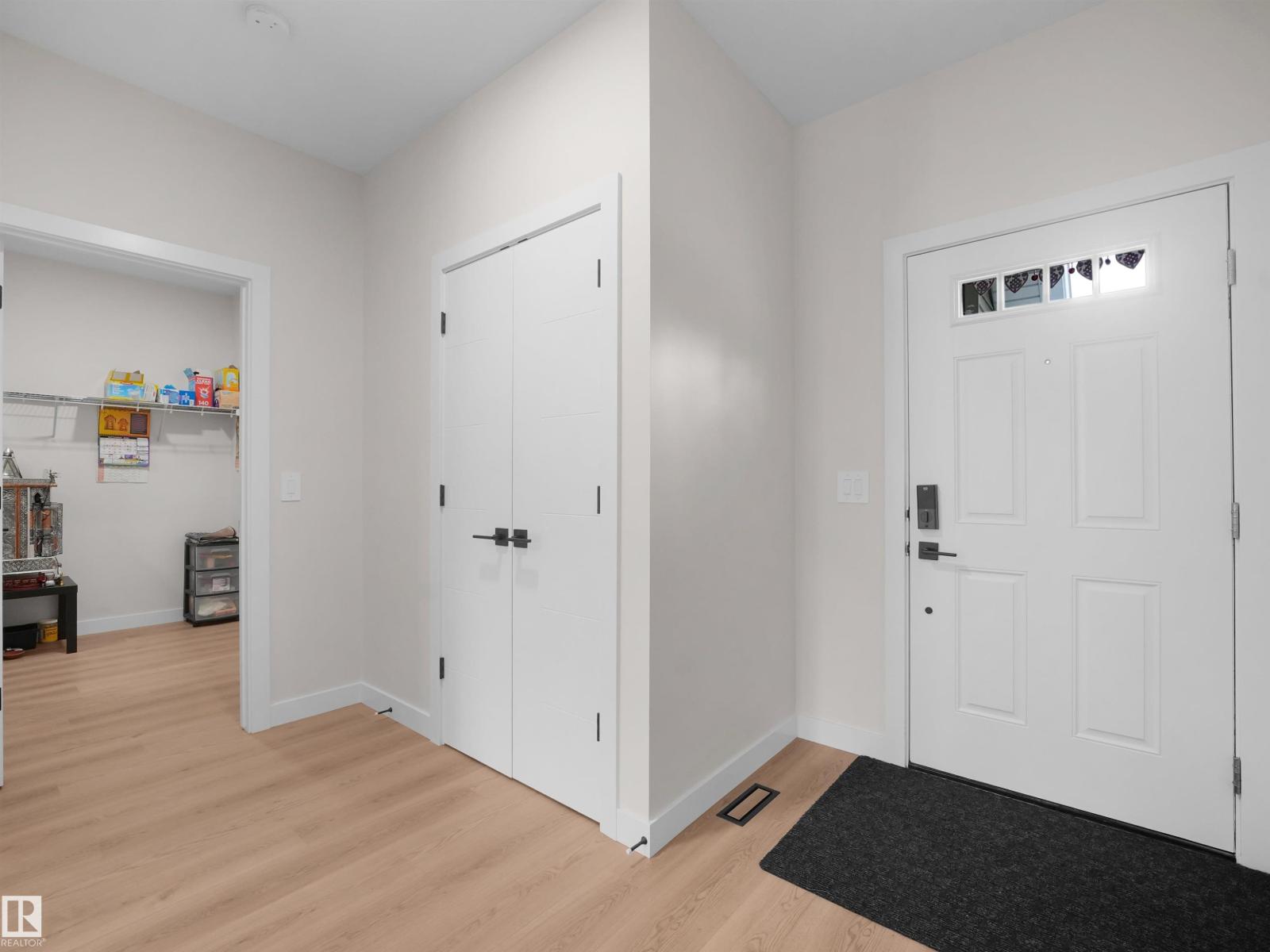 3724 214 ST NW