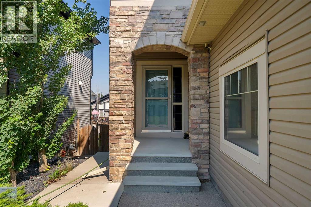 140 Aspenmere Close