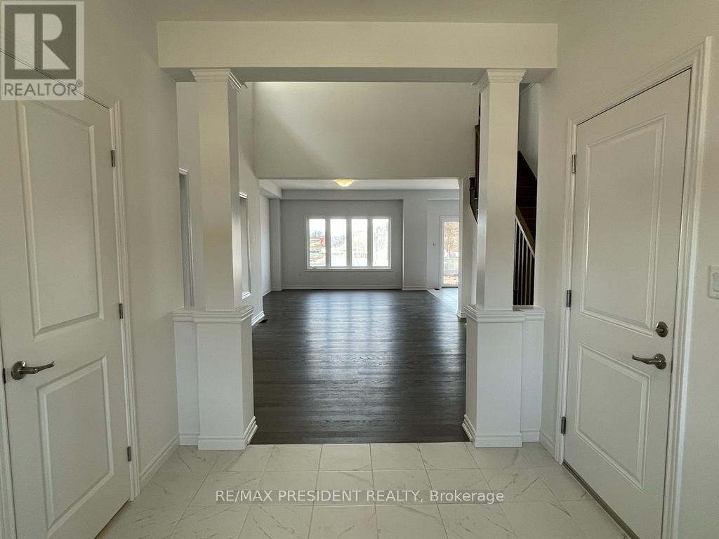 35 WHITTON DRIVE