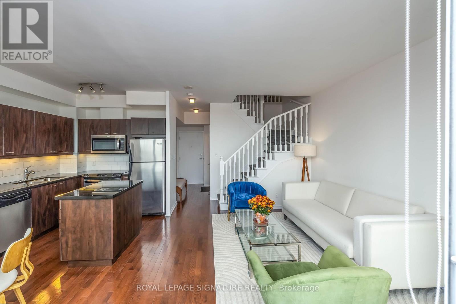 PH07 - 308 PALMERSTON AVENUE