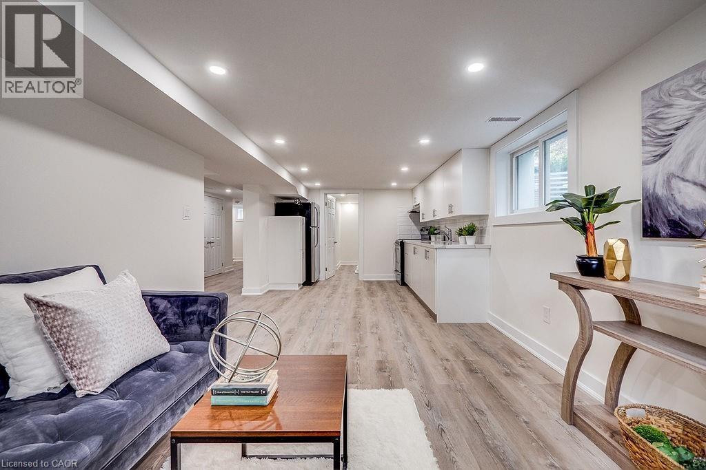 403 ELIZABETH Street Unit# LL