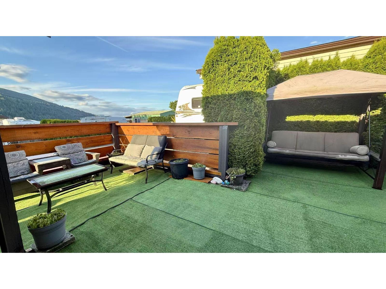 85 1436 FROST ROAD, Columbia Valley