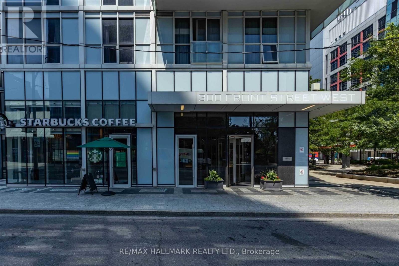 805 - 300 FRONT STREET