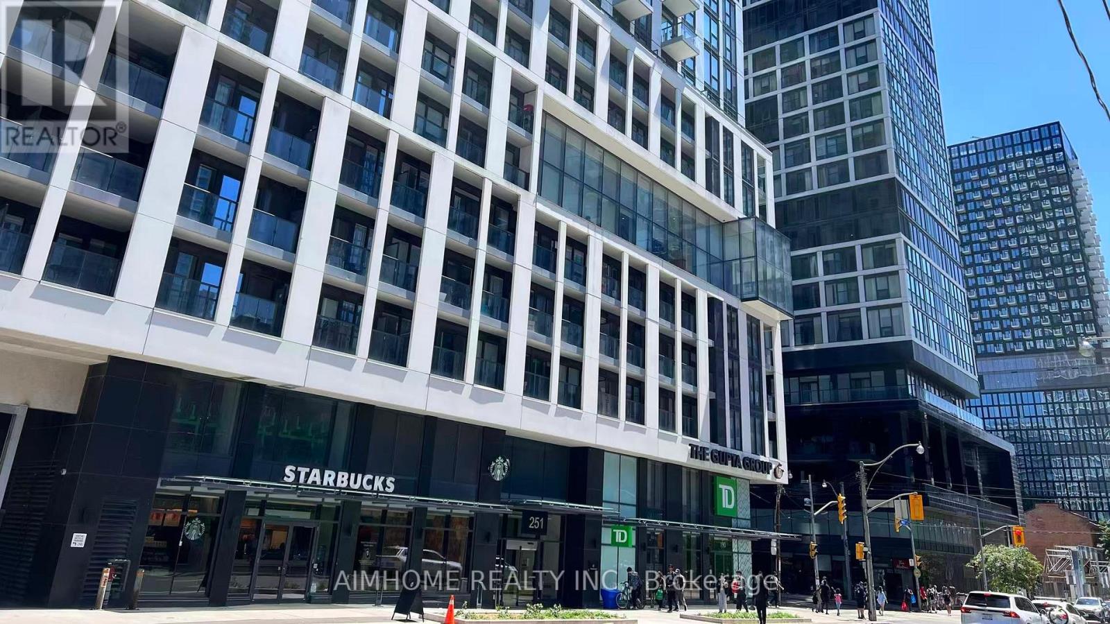 2803 - 251 JARVIS STREET