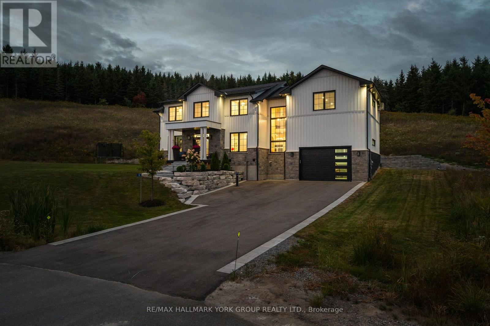 13 ARCHIBALD COURT