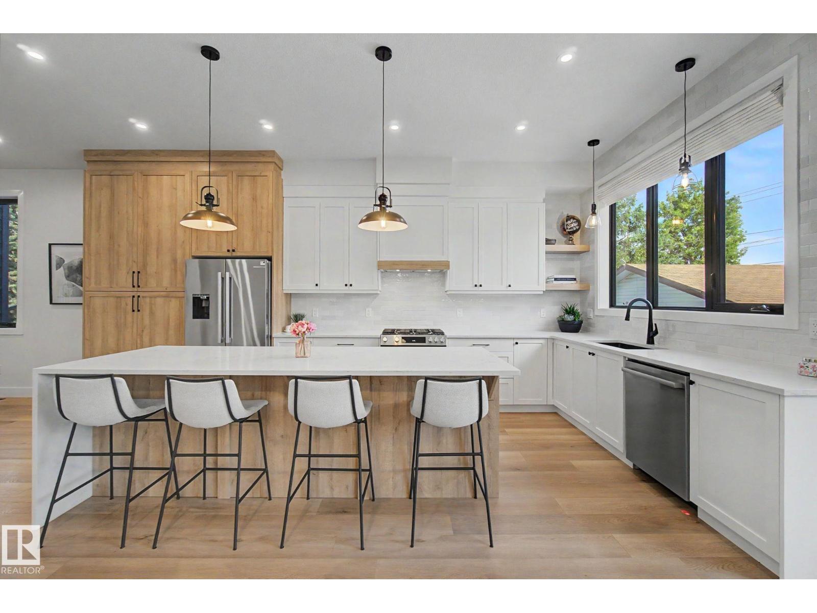 14711 88 AV NW
