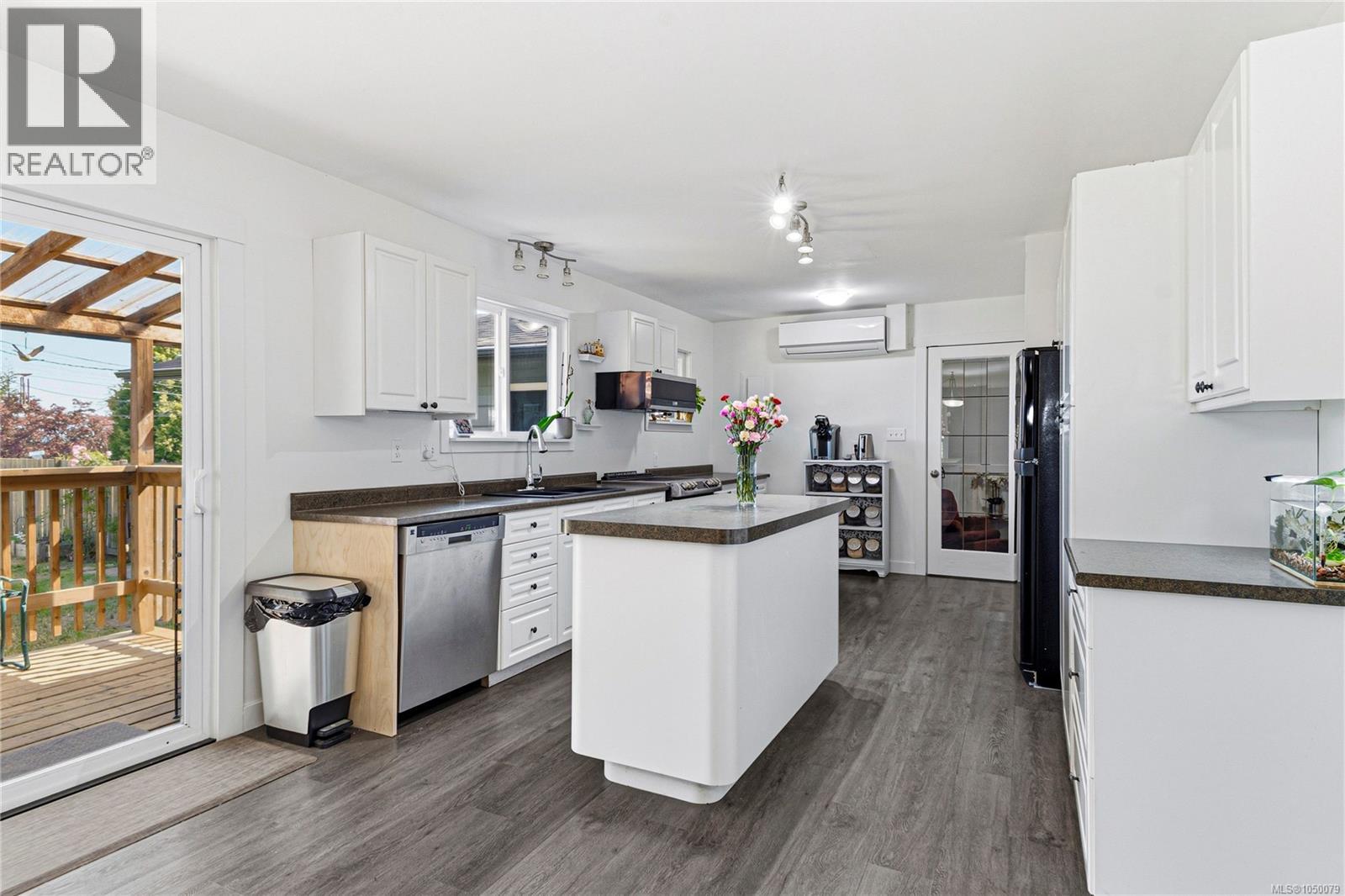 920 Watson Cres