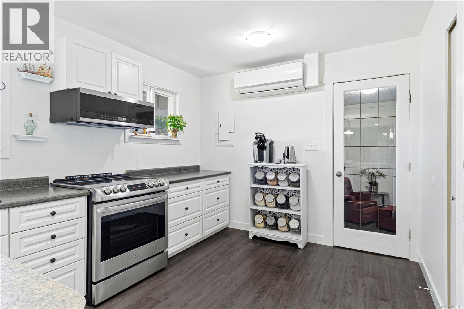 920 Watson Cres