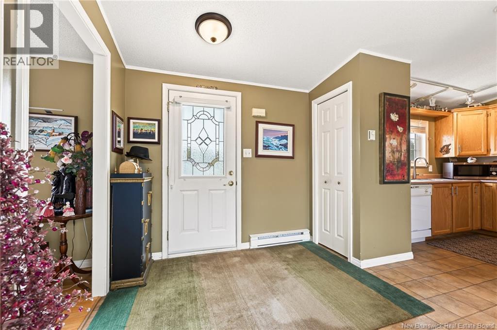 9 Blue Ash Street - Photo 3