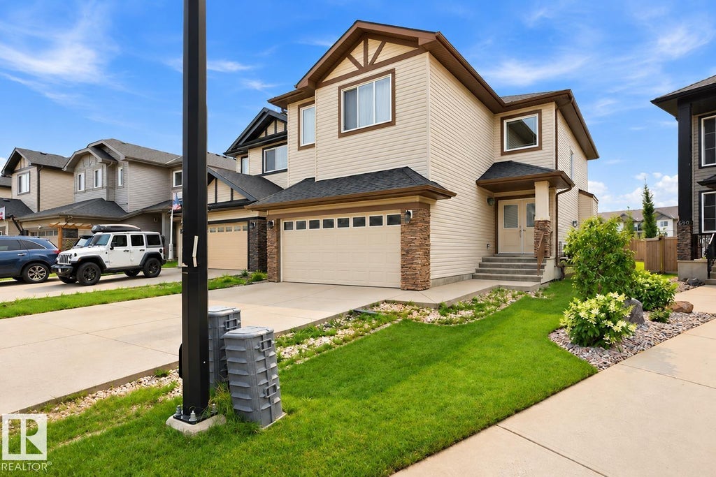 258 ALBANY DR NW, EDMONTON, AB T6V 0L3 - Image 3110206960.jpeg?d=l