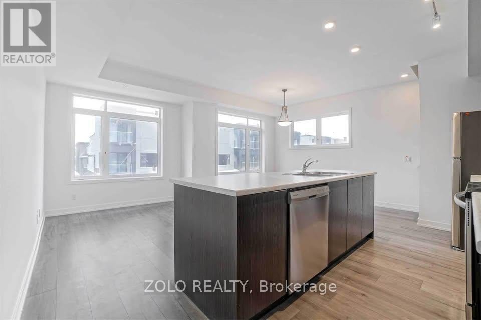 318 - 3058 SIXTH LINE