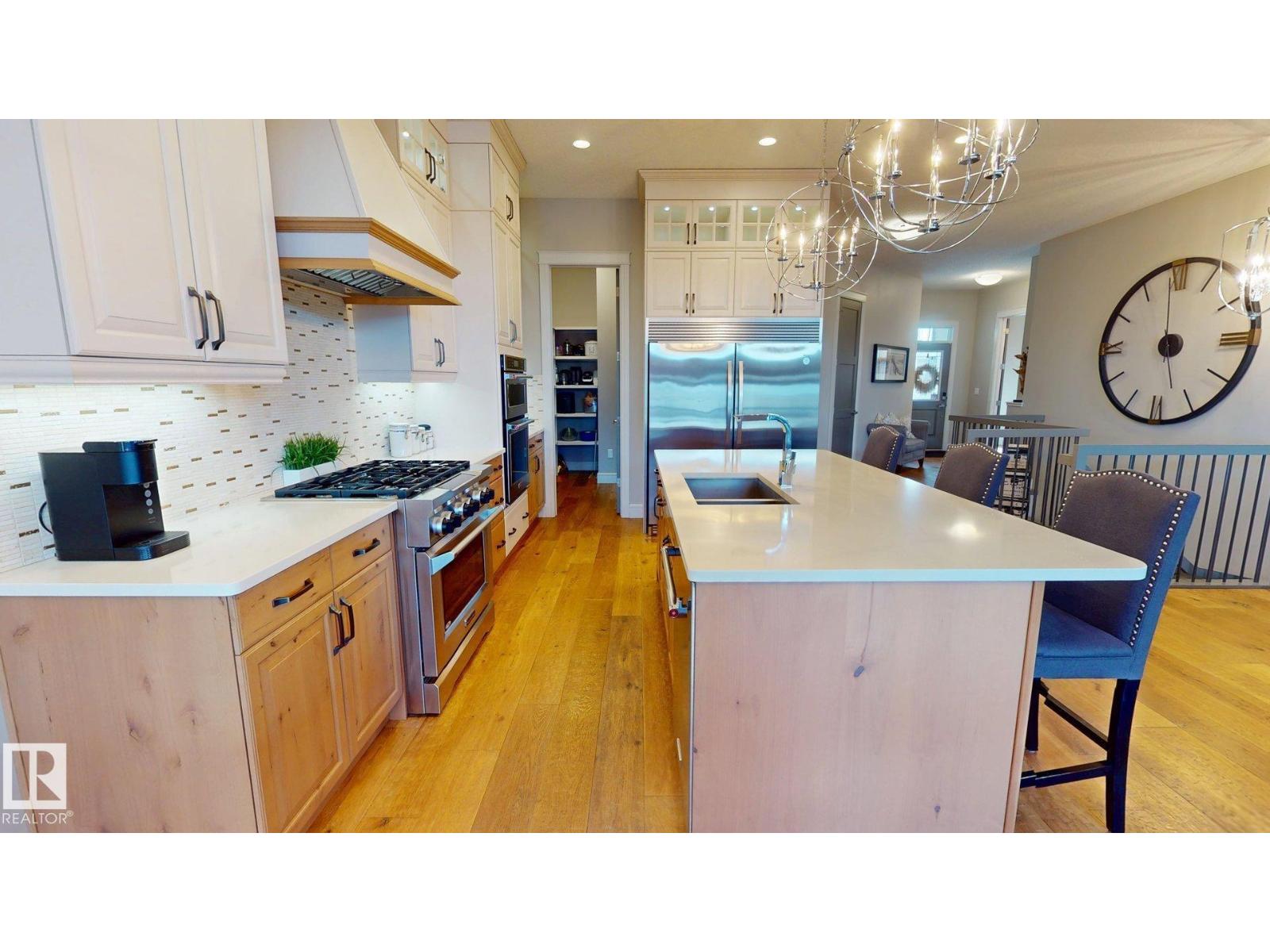 62 Kenton Woods LN