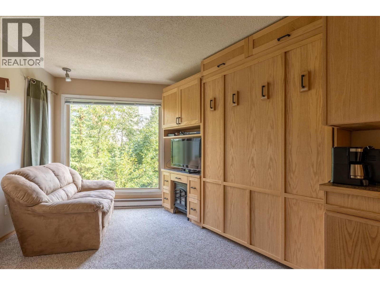 5375 Big White Road Unit# 118
