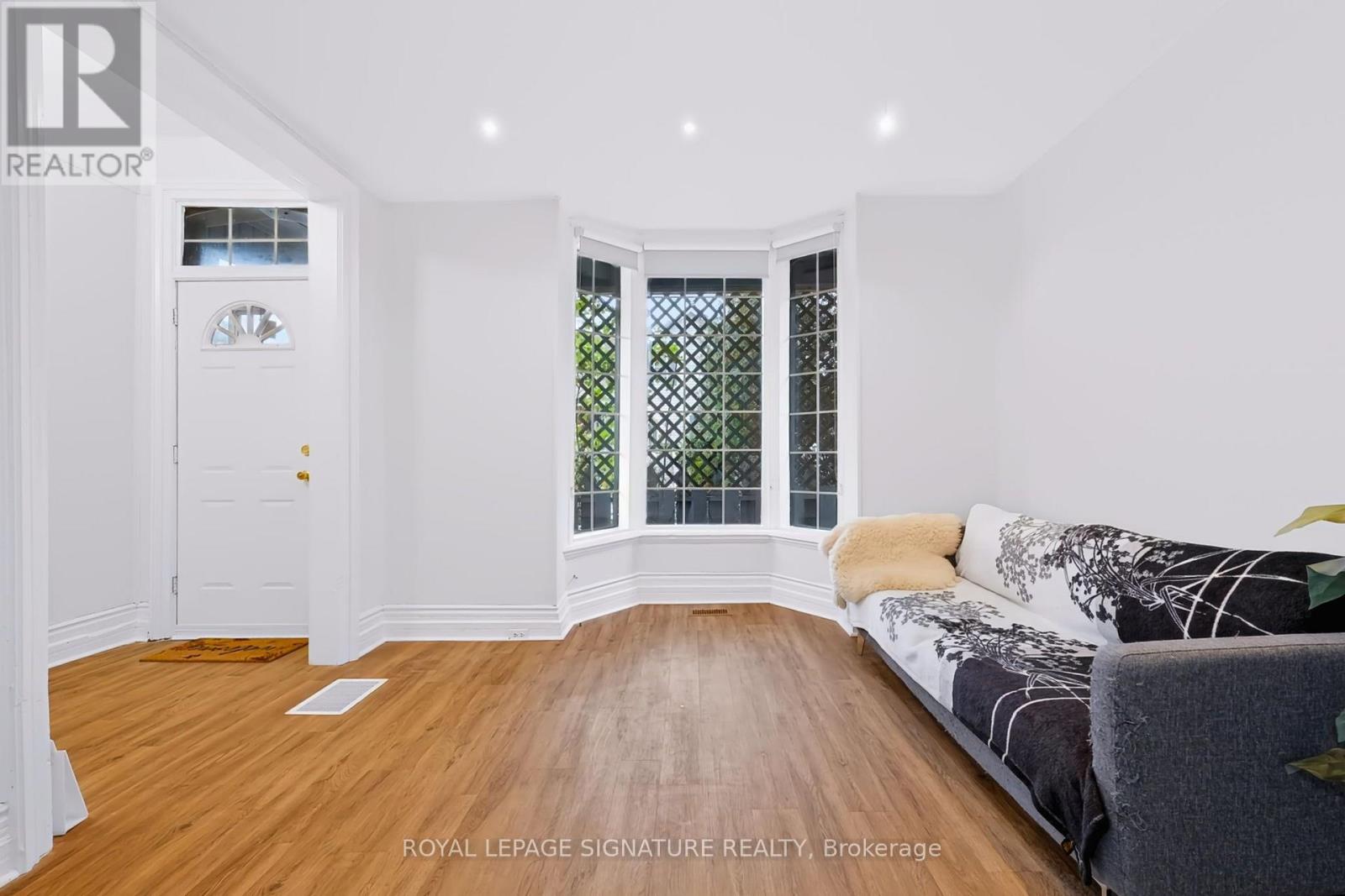 80 TISDALE STREET N
