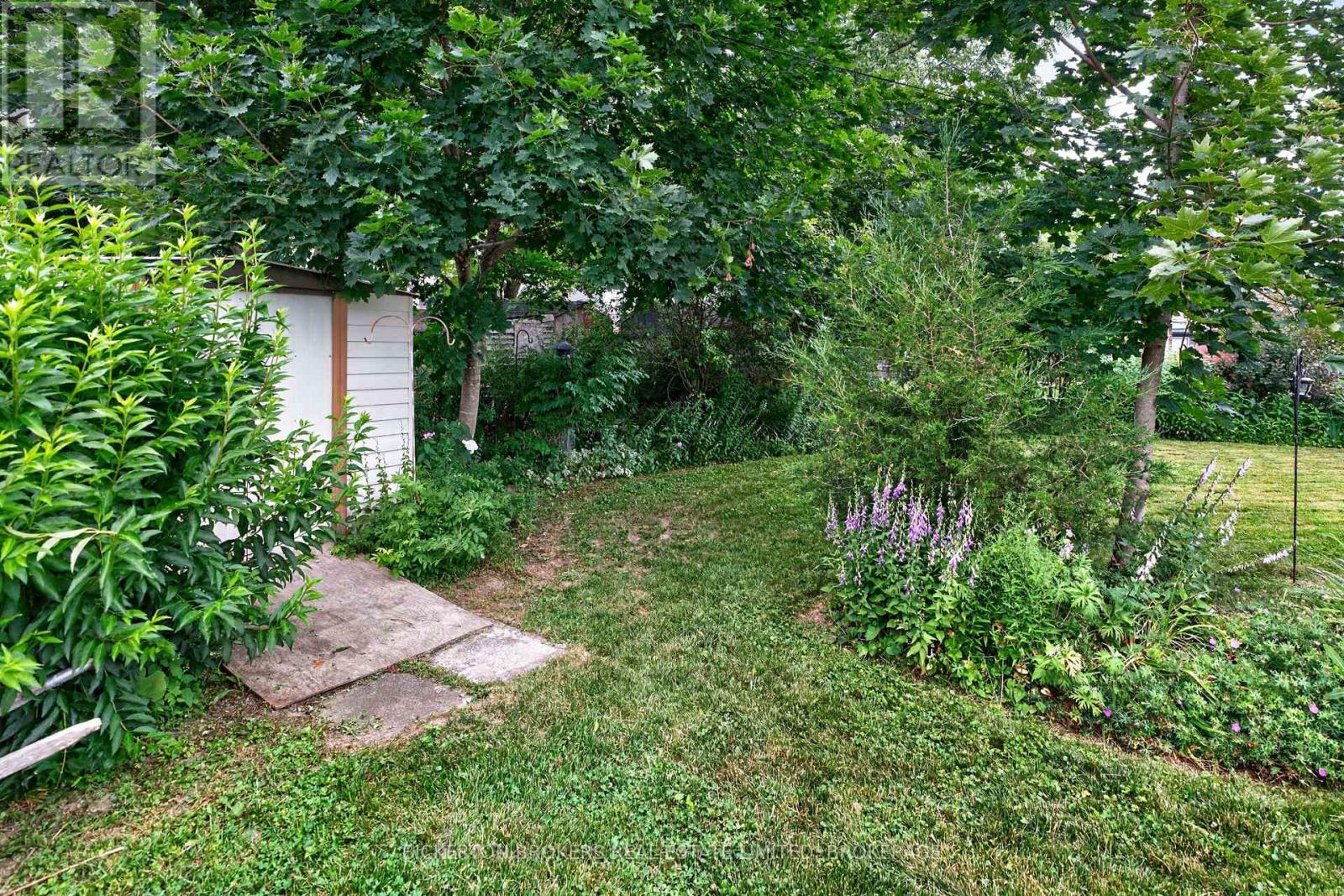 160 ELMWOOD DRIVE
