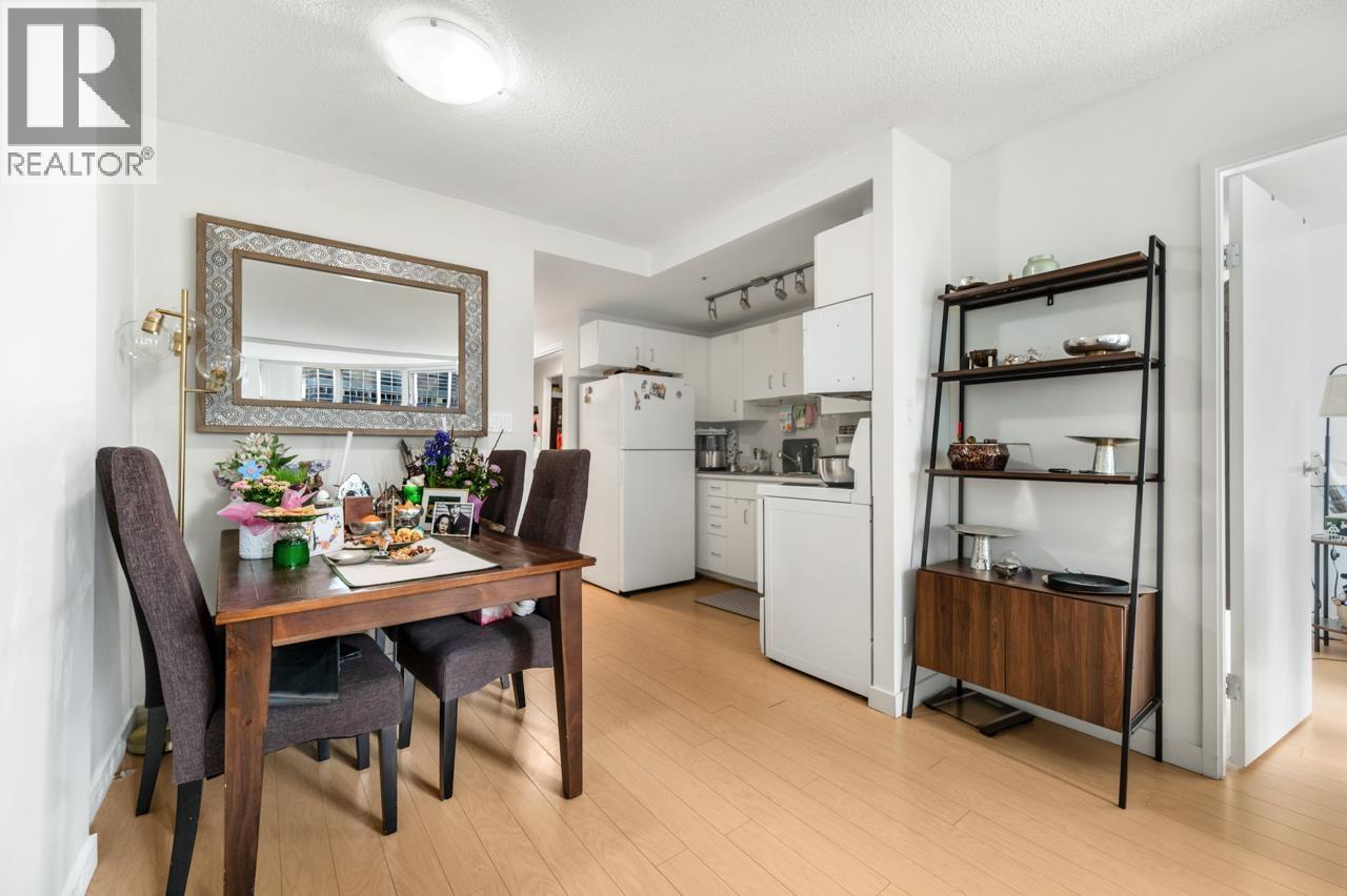 1308 555 JERVIS STREET