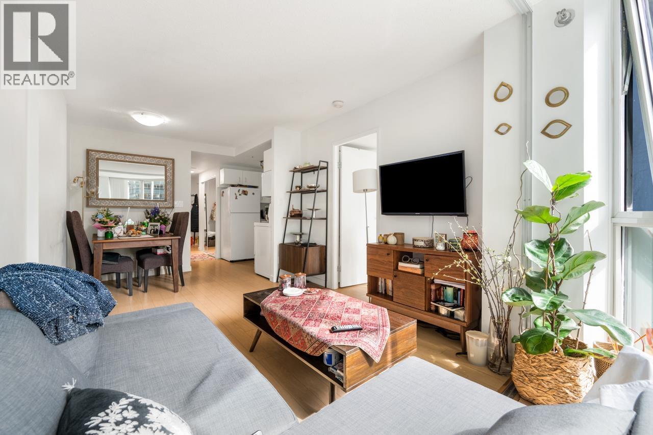 1308 555 JERVIS STREET