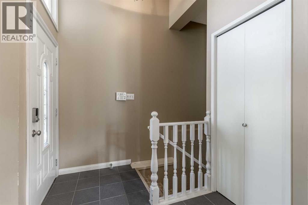 119 Red Crow Boulevard W