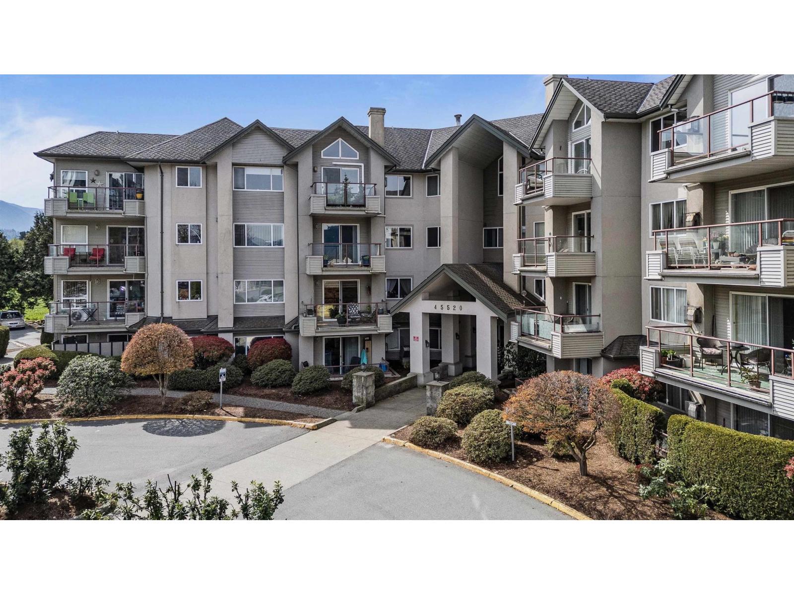 304 45520 KNIGHT ROAD, Sardis West Vedder