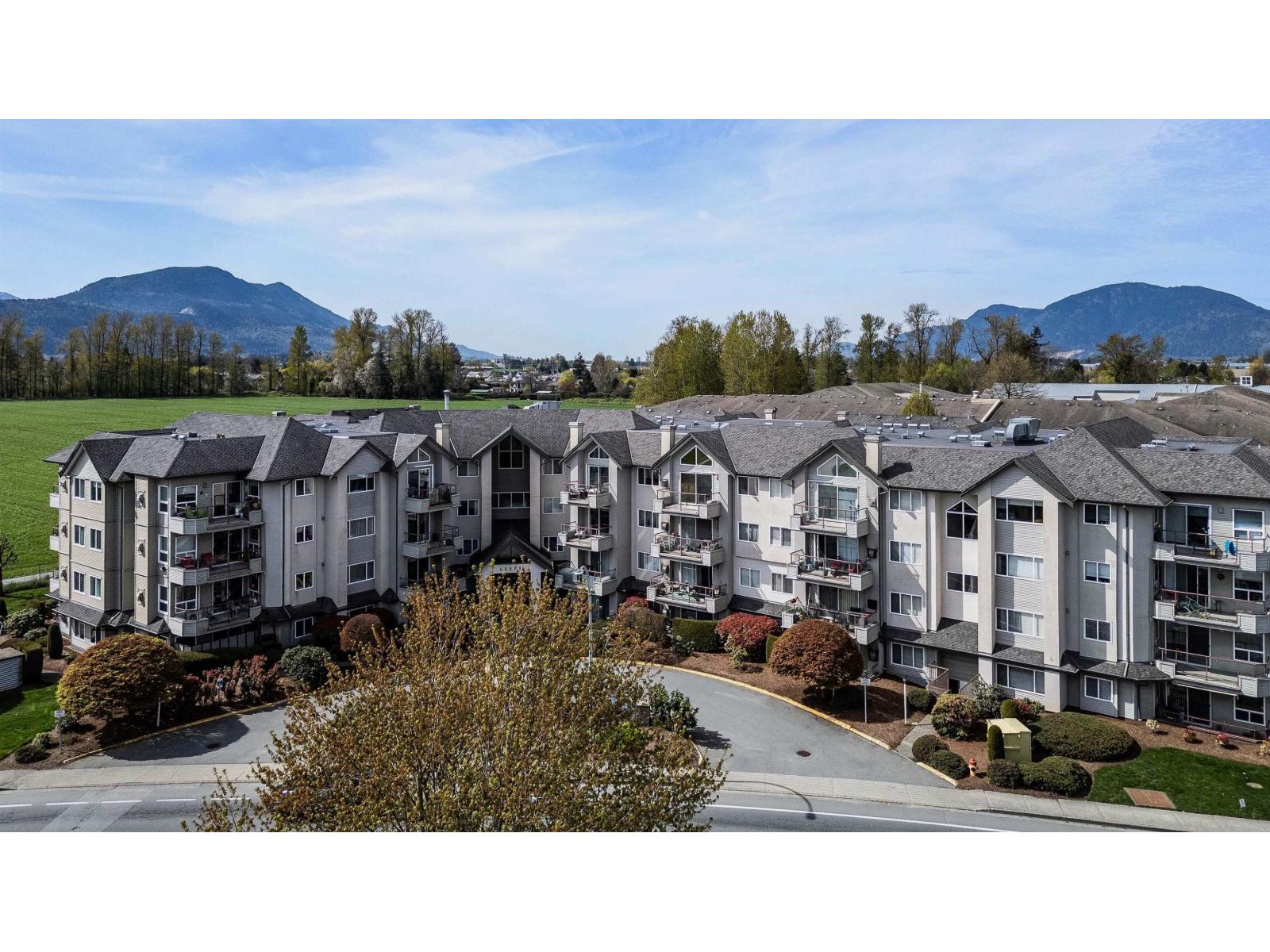 304 45520 KNIGHT ROAD, Sardis West Vedder