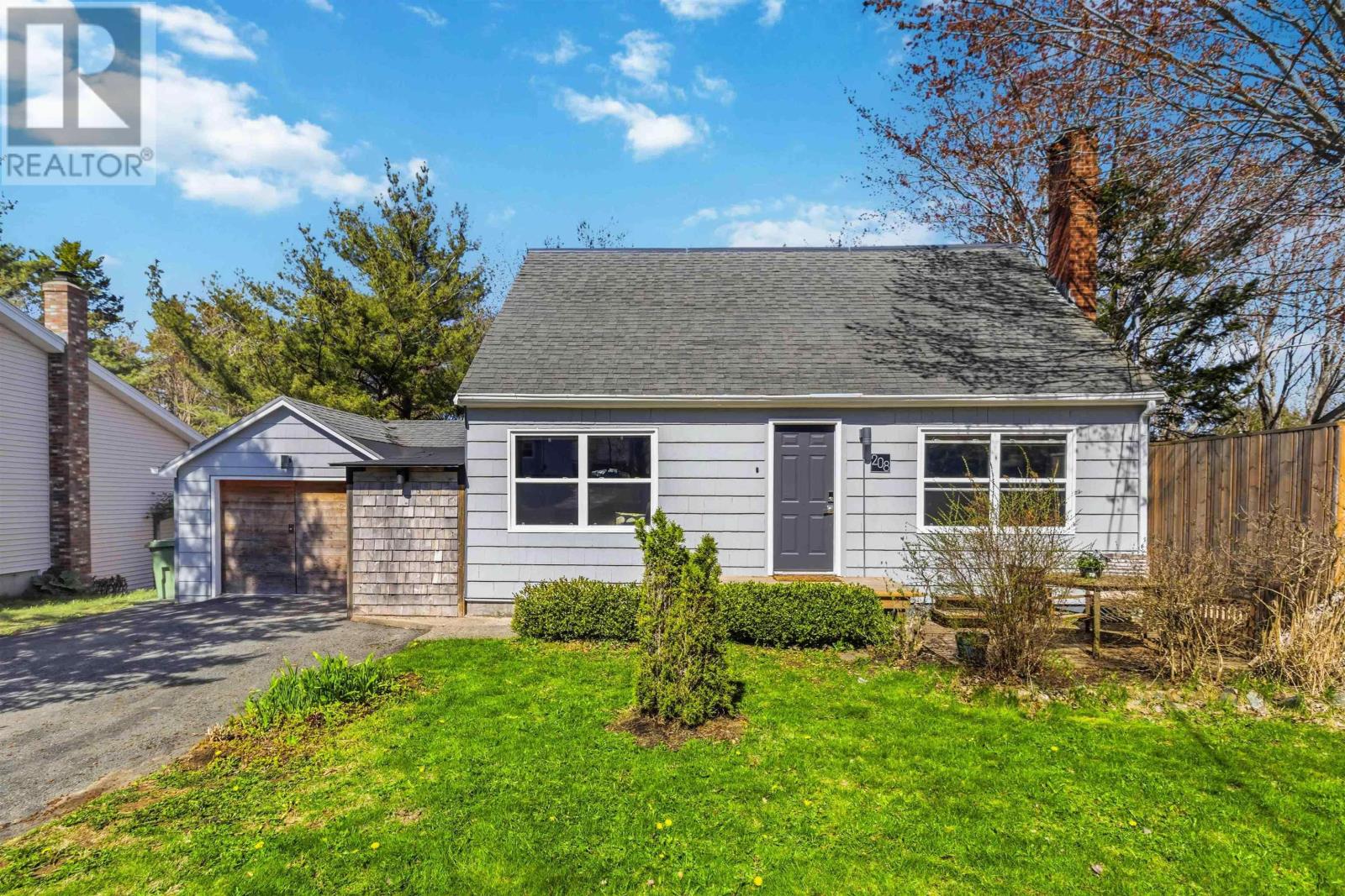 208 Donaldson Avenue - Photo 2