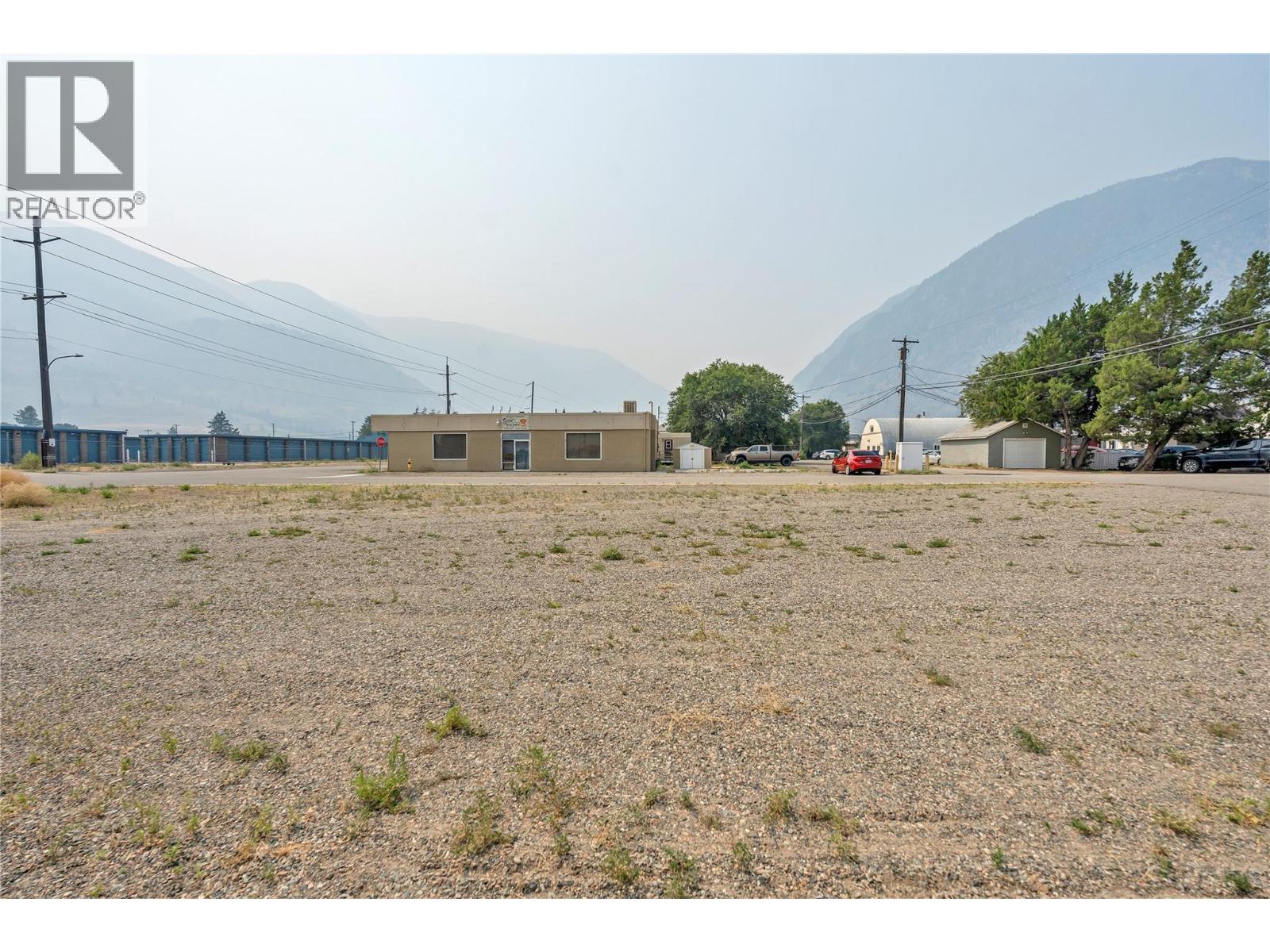 604 Veterans Avenue