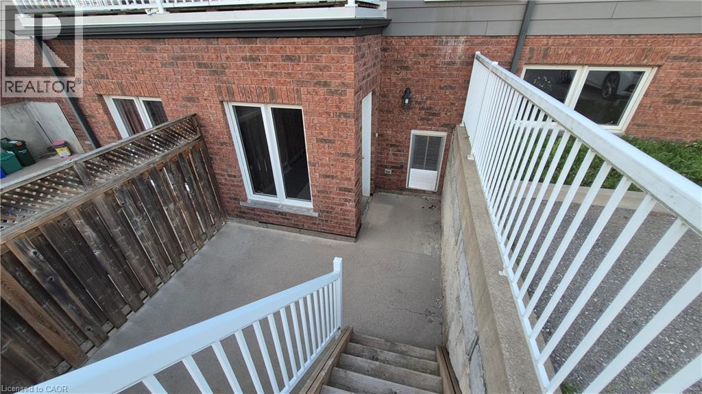 225 RIDDELL Street Unit# 22