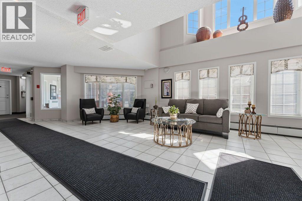 1210, 1210 Sienna Park Green SW