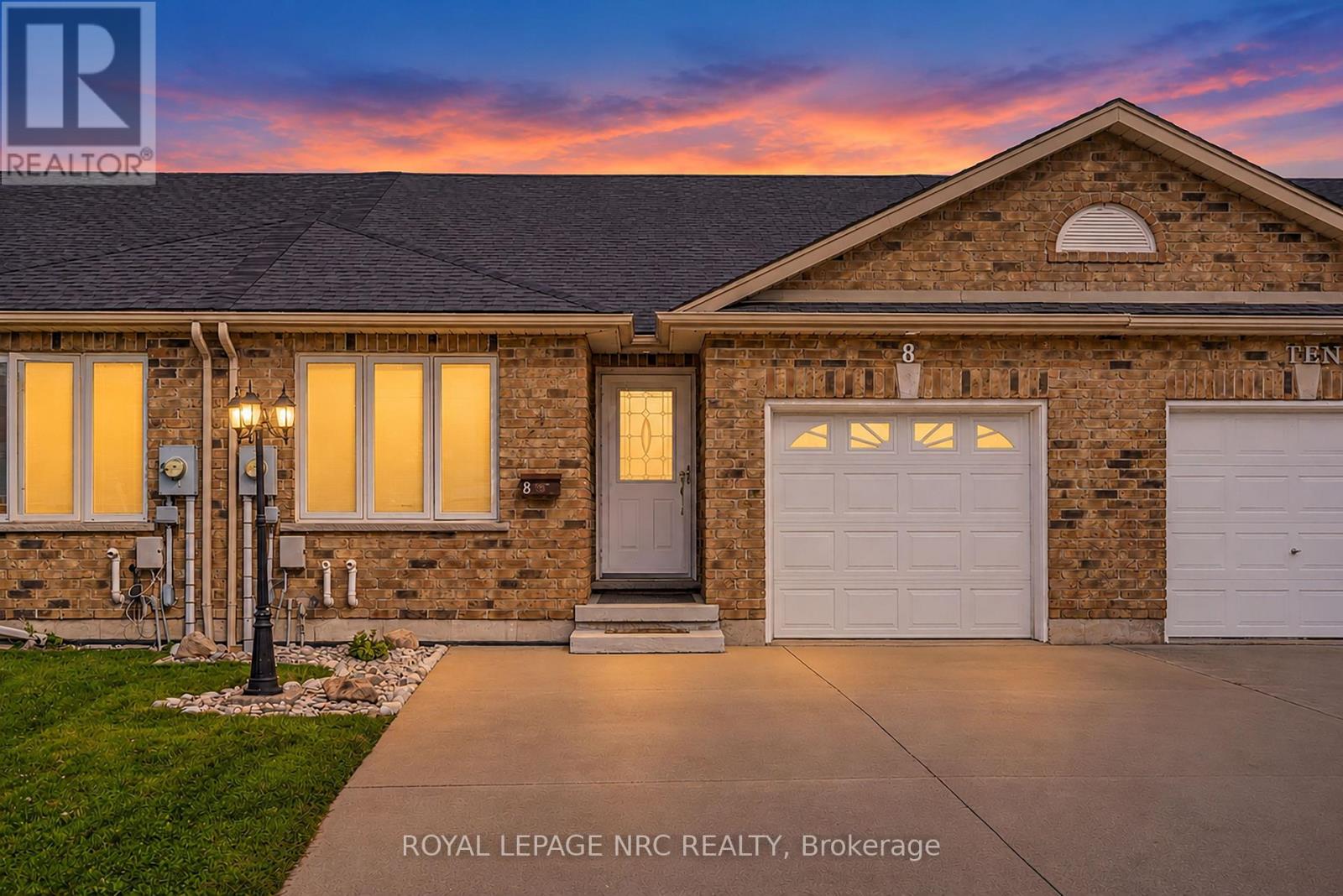 8 BLUEGRASS CRESCENT