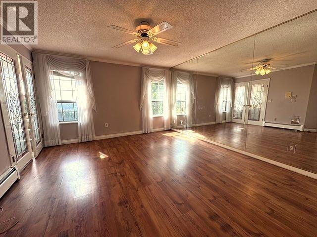 92 RAVINE DRIVE