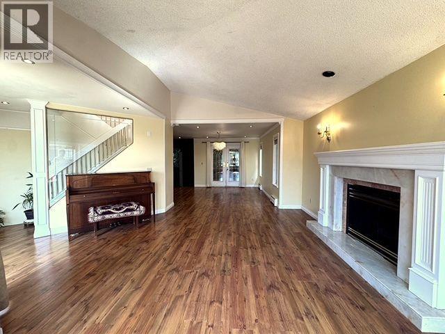 92 RAVINE DRIVE