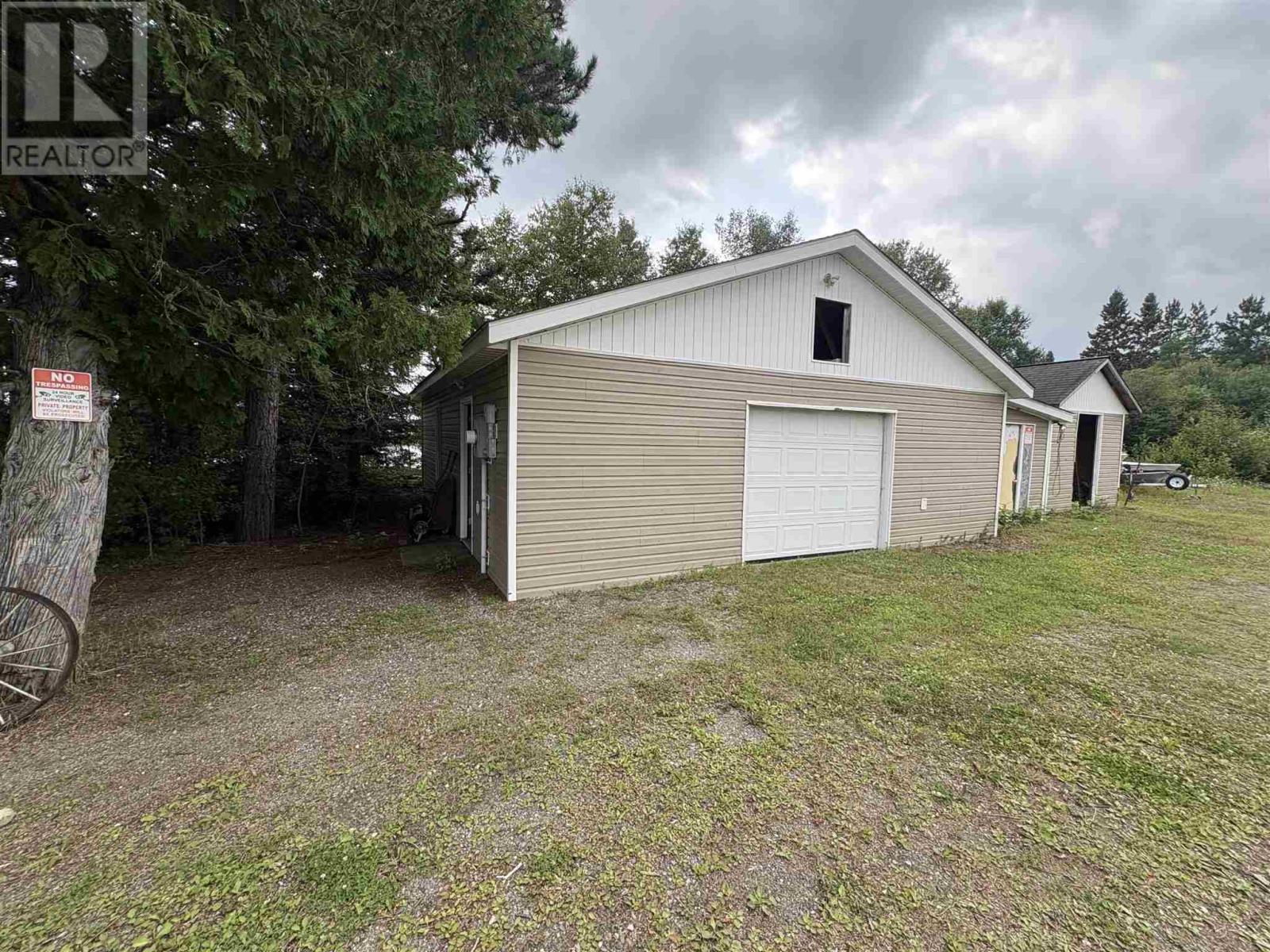 25 Mulligans Bay RD - Photo 3