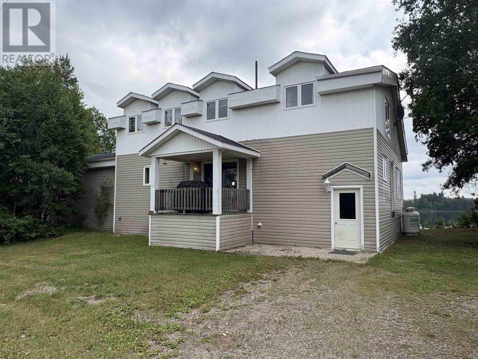 25 Mulligans Bay RD - Photo 2