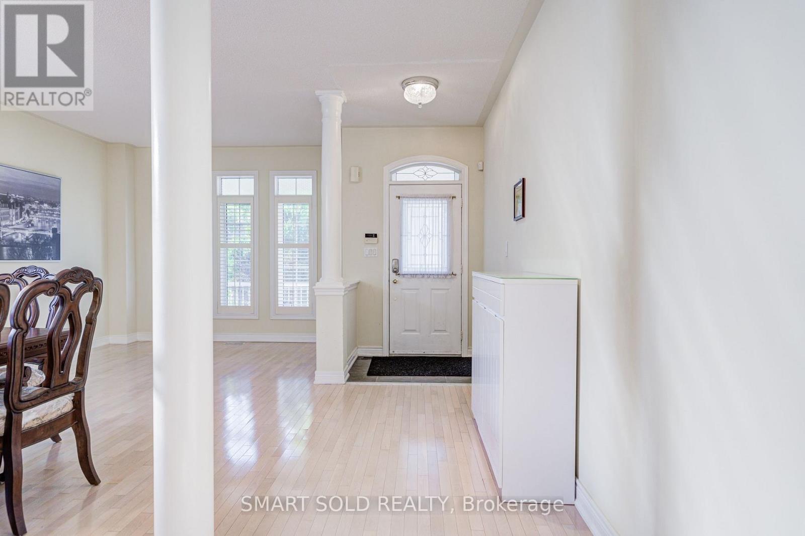 39 VICTORIA WOOD AVENUE