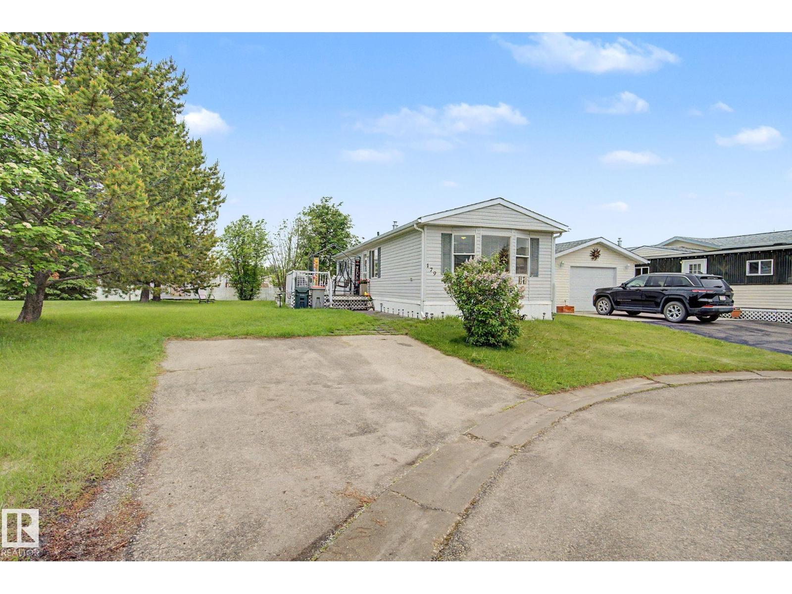 #179 3400 48 ST