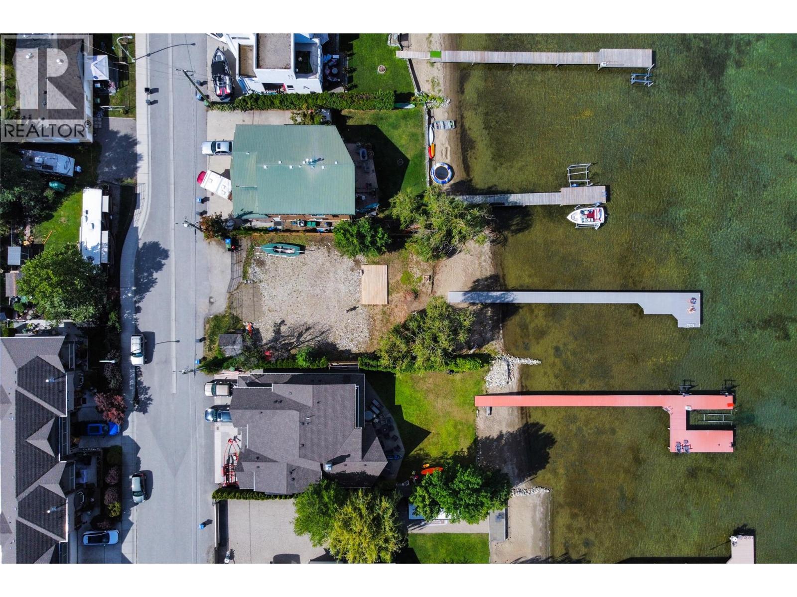 3242 Clement Road