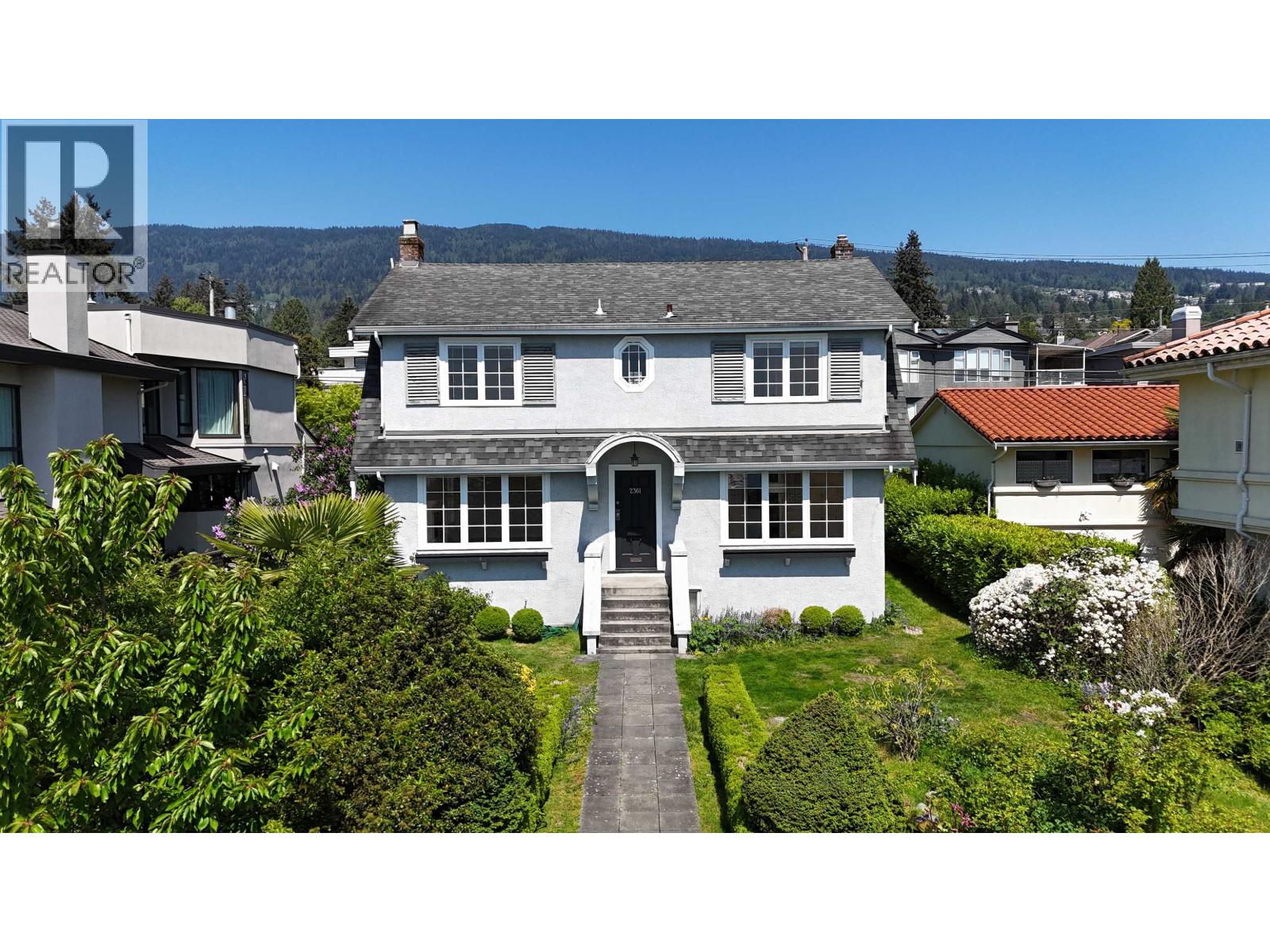 2361 BELLEVUE AVENUE