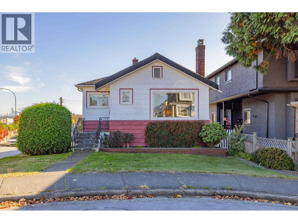 3368 PARKER STREET, VANCOUVER, BC V5K 2V9 - Image 2553451711.jpeg?d=l